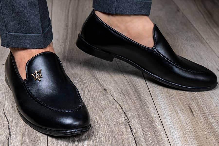 کفش کالج مازراتی؛ چرم پی وی سی رنگ مشکی قهوه ای سرمه ای سبز