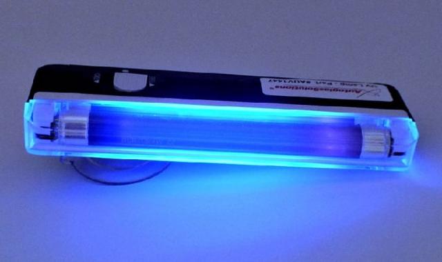 لامپ یو وی تست اسکناس؛ شناسایی پول تقلبی کاربرد (ضدعفونی کننده آب ستاره شناسی)