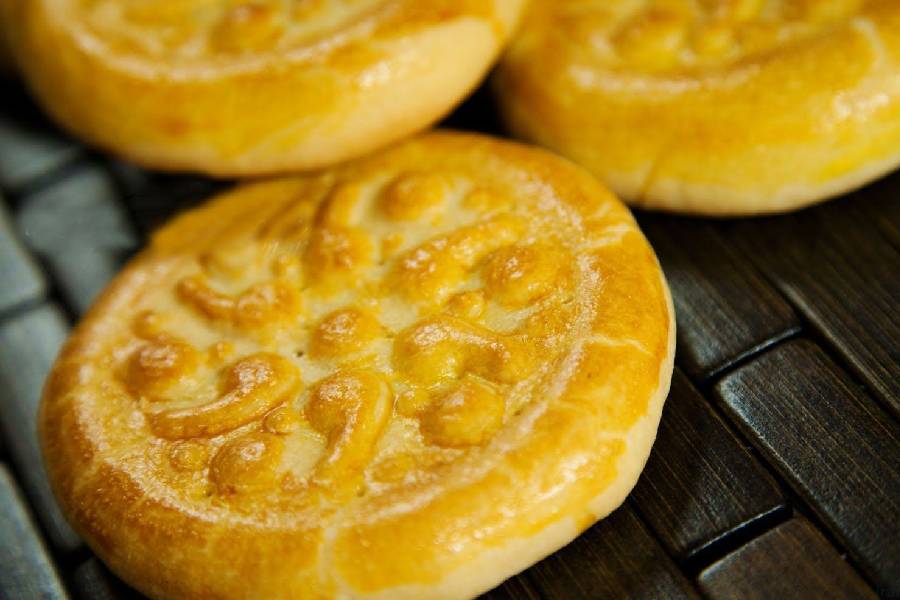 کلوچه خرمایی؛ سنتی صنعتی انرژی زا ترکیب تخم مرغ کره محلی آرد