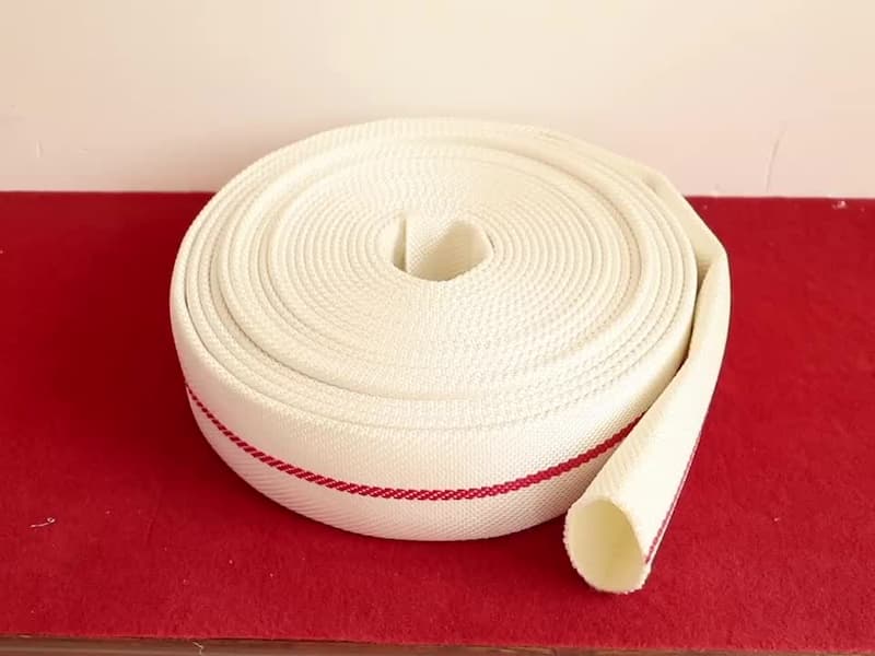 شیلنگ آب برزنتی؛ جنس PVC مناسب کشاورزی آتش نشانی