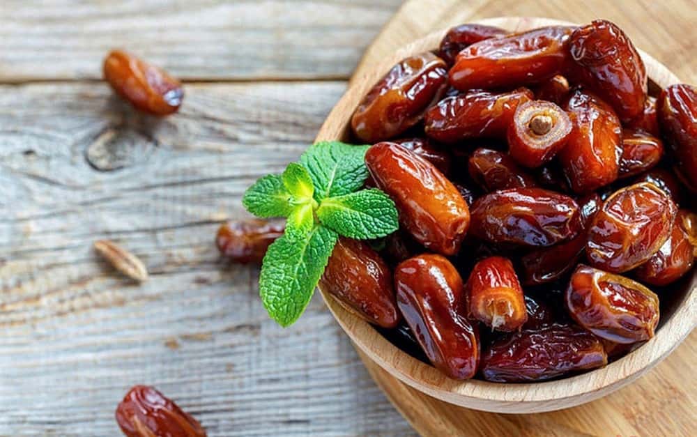 خرما استعمران 1401؛ طبع گرم قرمز رنگ کشت (شمال آفریقا خاورمیانه جنوب آسیا)