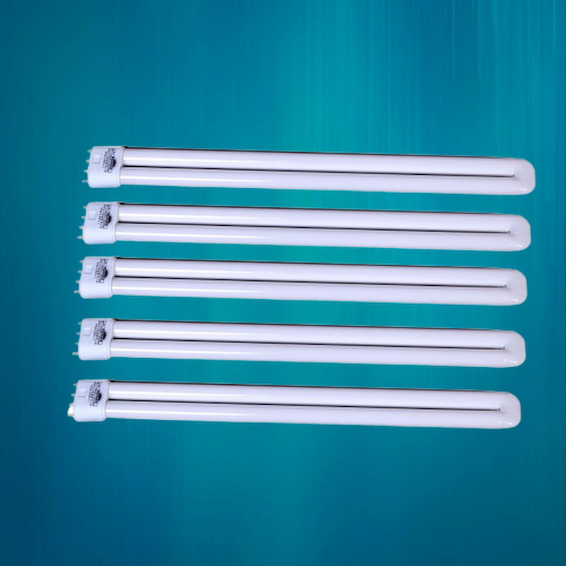 لامپ مهتابی پارمیس؛ شیشه ای دارای ظاهر کشیده مناسب اتاق سالن Parmis