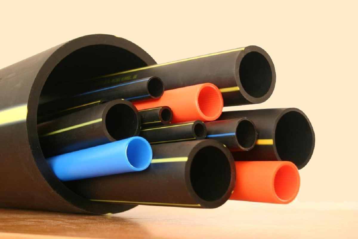 لوله های پلی اتیلن فاضلابی؛ پلیمری انعطاف پذیری بالا مناسب آبرسانی فاضلاب