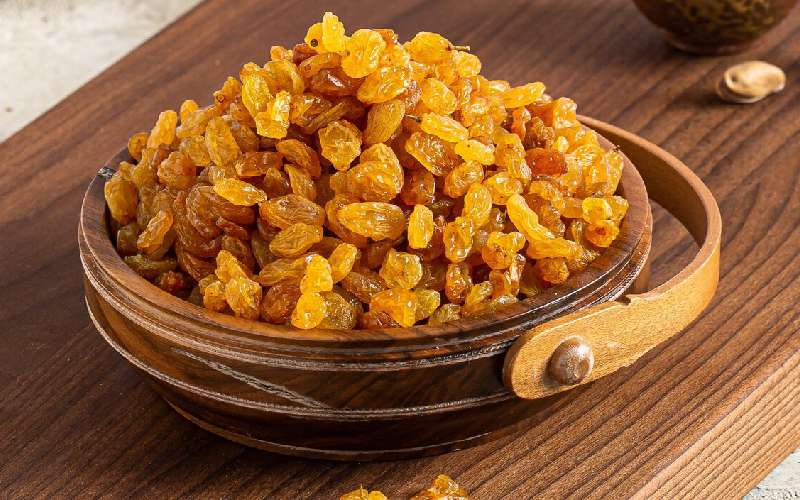 کشمش طلایی بناب؛ ریز بدون هسته مناسب افراد دیابتی Vitamin A