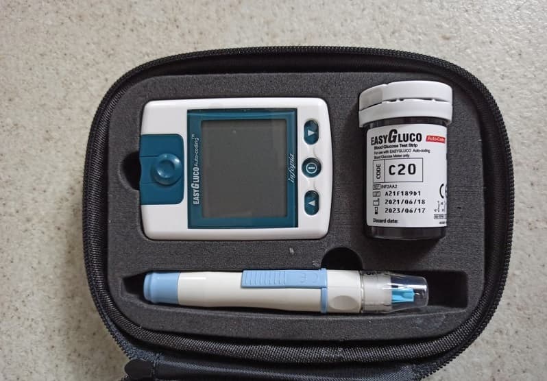 نوار دستگاه قند خون ایزی گلوکو؛ دیجیتالی ضد ضربه 50 عددی