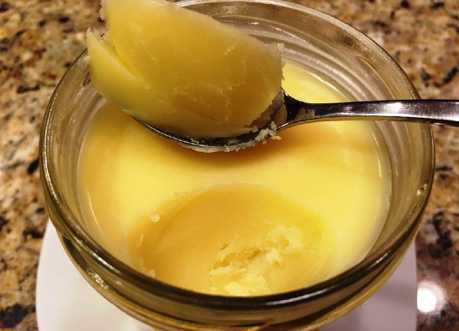 روغن زرد گاوی رضوی؛ حیوانی سنتی بسته بندی استاندارد حلبی فله ای