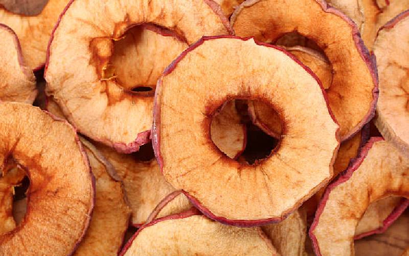 سیب خشک 1401؛ ورقه ای حبه ای کیفیت عالی (سنتی خانگی)