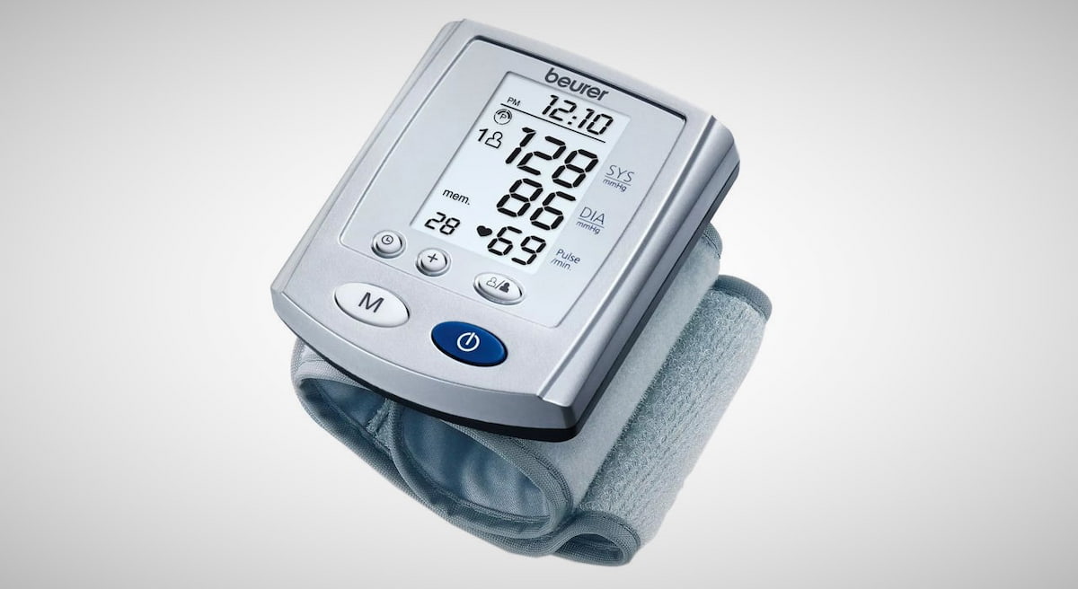 دستگاه فشار خون beurer (فشارسنج) مچی بازویی دارای صفحه نمایش بزرگ