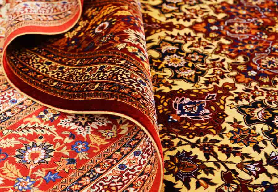 فرش باستان یزد (قالی) ماشینی نخ آکریلیک 3 رنگ آبی سرمه ای کرم