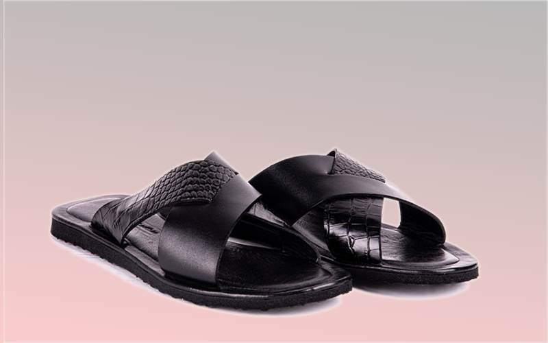صندل چرمی مردانه؛ چرم طبیعی مرغوب مناسب فصل تابستان
