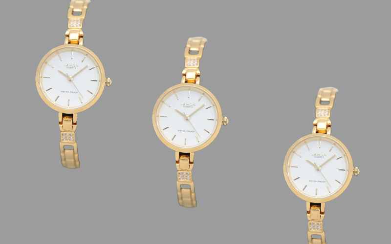 ساعت laros زنانه (مچی) استیل نگین دار ساده ضد آب خش