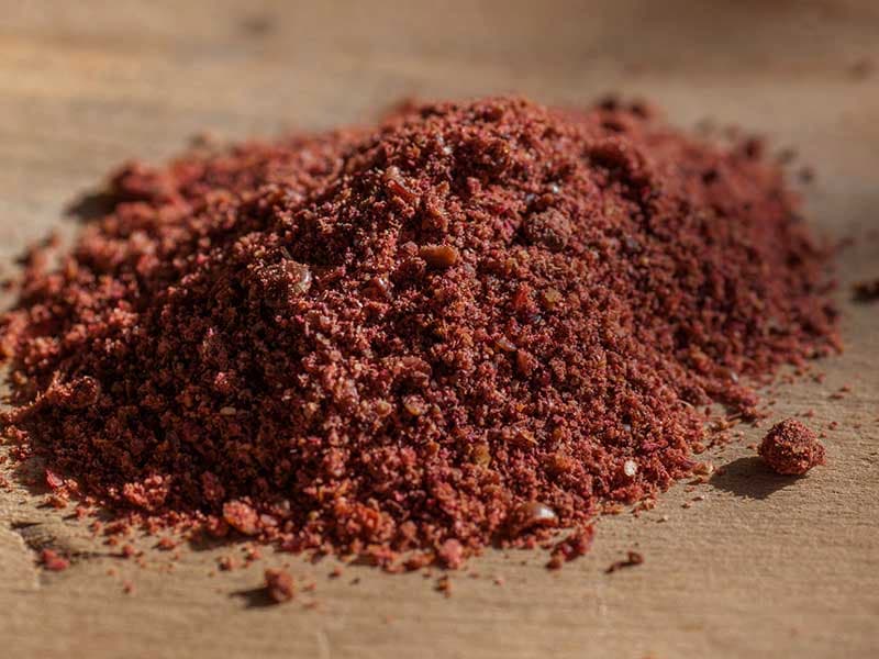 سماق قهوه ای؛ درمان تب بیماری قلبی محل کشت Shiraz