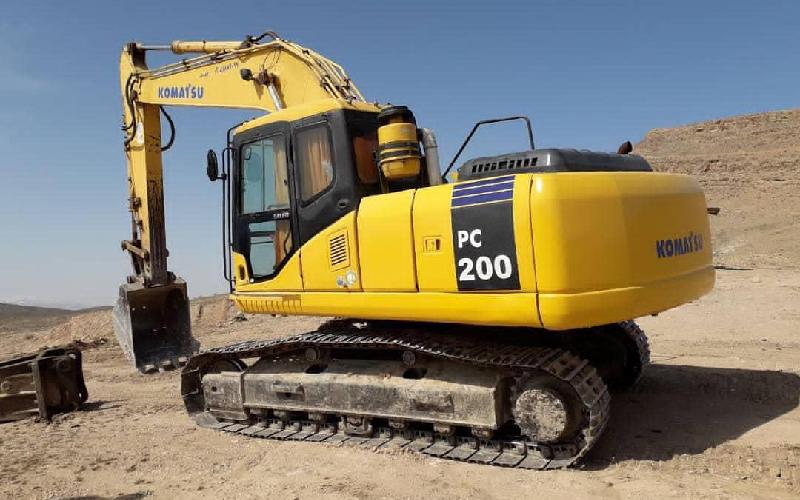 بیل مکانیکی کوماتسو 220 (بولدوزر) زنجیری 3 وزن کوچک متوسط بزرگ