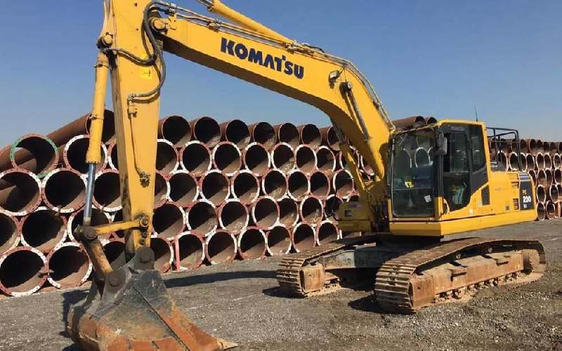 بیل مکانیکی کوماتسو 400؛ سنگین هیدرولیک 2 کاربرد (حفاری جاده سازی)