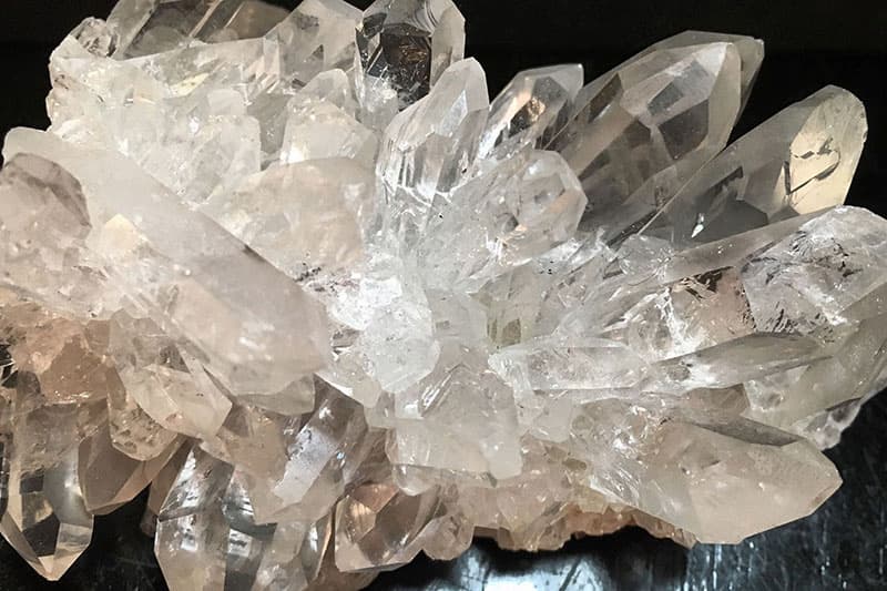 سنگ کوارتز اصل؛ بنفش صورتی قهوه ای سیاه 2 کاربرد (رادیو میکروسکوپ)