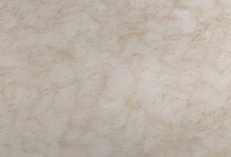 سنگ مرمریت چهرک (مرمر) کرم زیتونی گلبهی 2 معدن شیراز یزد