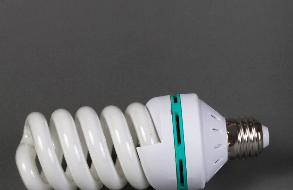 لامپ کم مصرف 100وات؛ حبابی شمعی دیواری هالوژنی رنگ مهتابی آفتابی صدفی