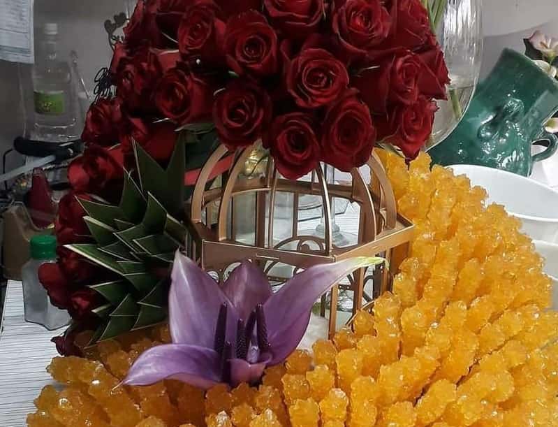 شاخه نبات بله برون؛ سفید زعفرانی تزئین سفره آرایی سفره عقد