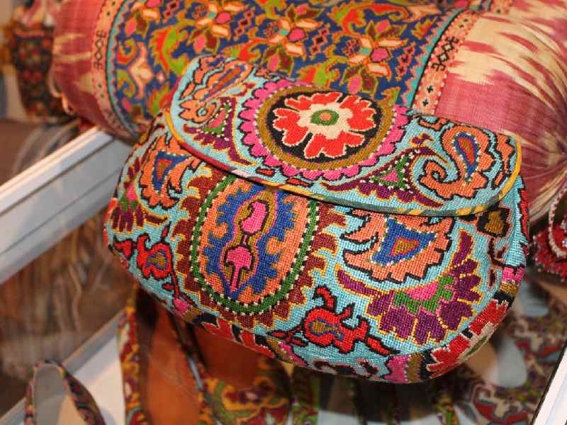 کیف ترمه؛ دستی ماشینی جنس ابریشم پلی استر تولید Esfahan