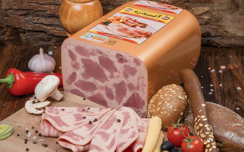 سوسیس و کالباس آندره؛ گوشت گوساله بوقلمون مرغ حاوی پروتئین زیاد