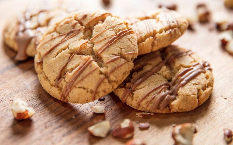 کلوچه بیسکویت (کوکی) گردویی کشمشی بدون مواد نگهدارنده