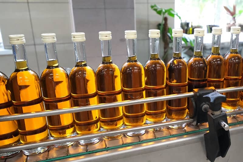 سرکه کیلویی؛ بالزامیک سفید قرمز اندازه ( 1 3 5 10 ) کیلویی