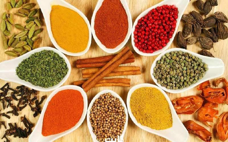 ادویه محلی بندرعباس؛ سنتی محلی تند حاوی (فلفل جوز هندی دارچین)