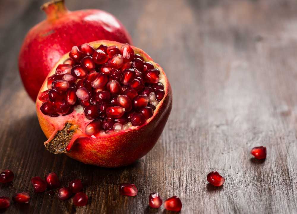 انار در میدان شیراز امروز؛ ترش ملس شیرین درمان کم خونی