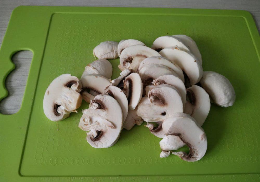 قارچ در بازار اصفهان؛ ضد سرطان سلامت پوست مو حاوی کربوهیدرات