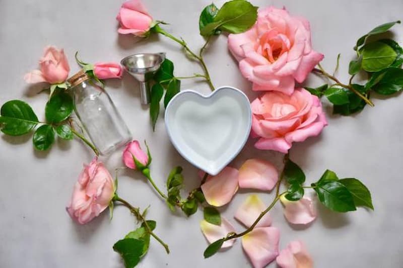 گلاب صنعتی؛ ضدعفونی کننده تقویت قلب برند (ترنج گل مهر)