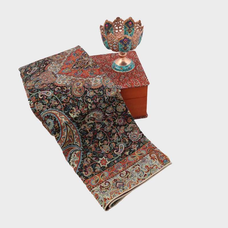 ترمه ابریشم اصل؛ روتختی روبالشی رومیزی 2 طرح ترنج بته جقه