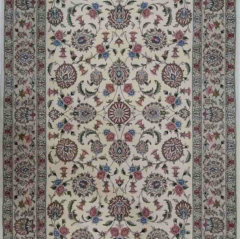 فرش 9 متری خاطره کویر کاشان؛ طرح ماهی گل برجسته ساده تراکم (500 700) شانه