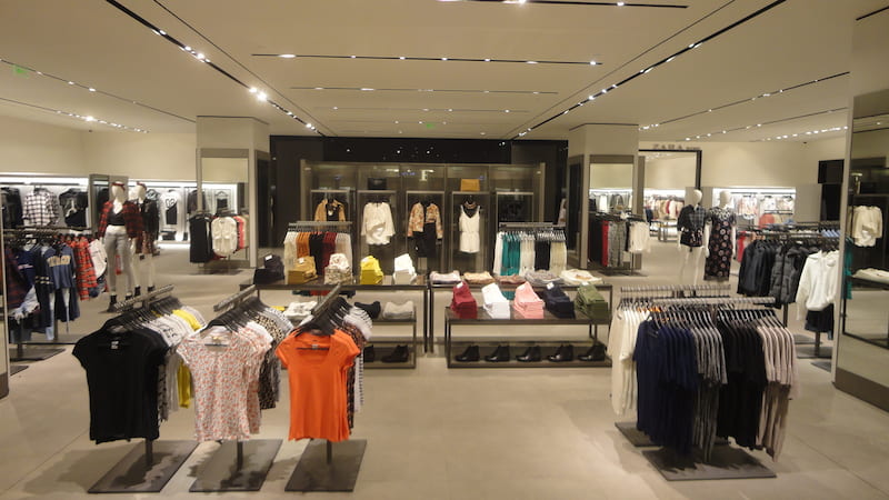 پوشاک در ترکیه (لباس) جنس نخ پنبه پلی استر 2 نوع زنانه مردانه