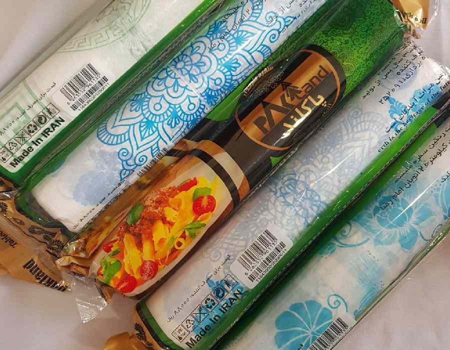 سفره یکبار مصرف پاکلند؛ کاغذی پلاستیکی رولی دارای طرح رنگ متنوع