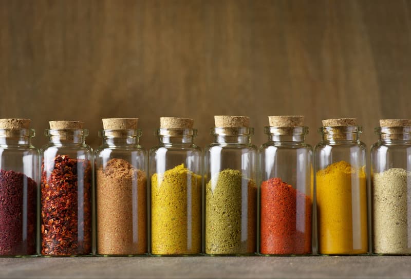 ادویه فلافل بندری؛ فلفل سیاه پودر پیاز  تند بسته بندی (100 400 600 گرمی)