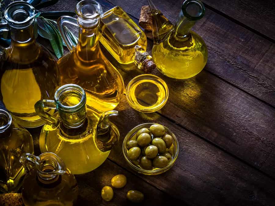 روغن زیتون مالشی برای لاغری شکم؛ رفع نفخ چربی سوزی هضم آسان غذا