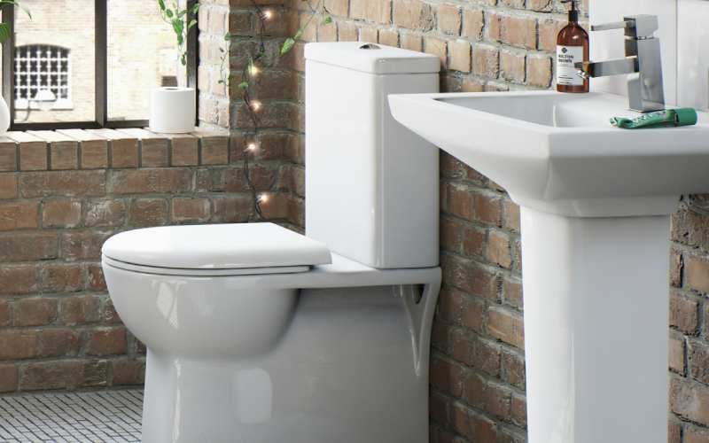 چینی آلات بهداشتی مشهد؛ سطح صیقلی ضد خش شامل روشویی توالت فرنگی ایرانی