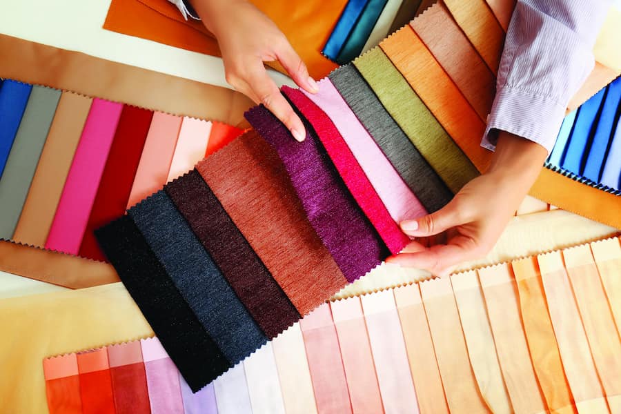 پارچه مبلی دیاموند خارجی؛ طرح دار ساده 2 جنس مخمل پلی استر عرض 1.40