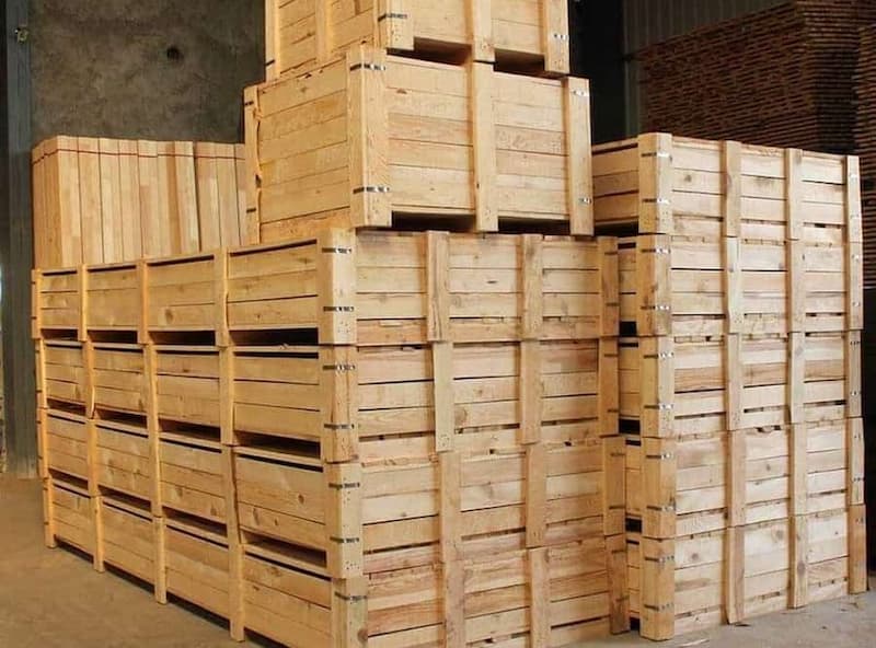 پالت چوبی حمل بار؛ راش روسی مناسب جا به جایی مواد غذایی لوازم پزشکی