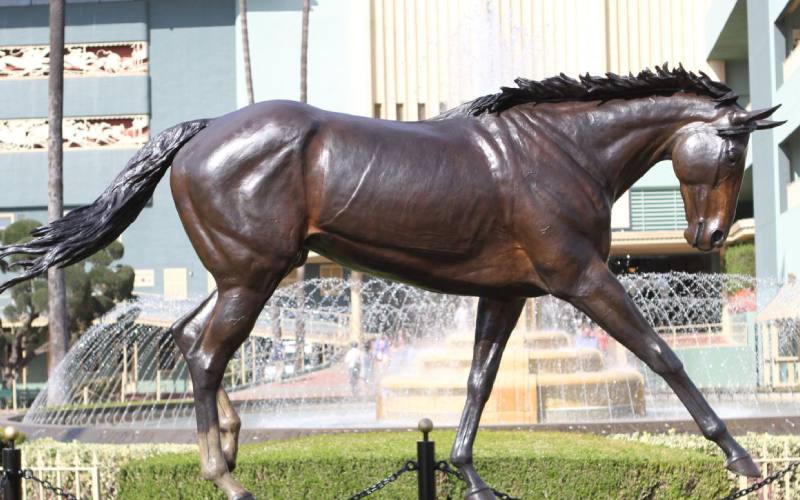 مجسمه برنزی بزرگ؛ رومیزی دیوار کوب کلاسیک فانتزی ضد زنگ مقاوم Bronze