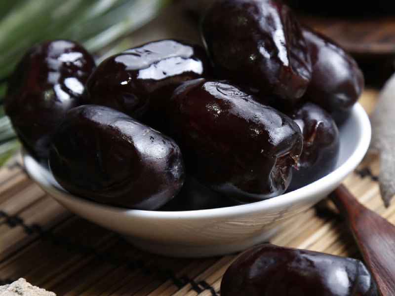 خرما صادراتی بوشهر؛ پیارم برحی حاوی مس فیبر استحکام دندان