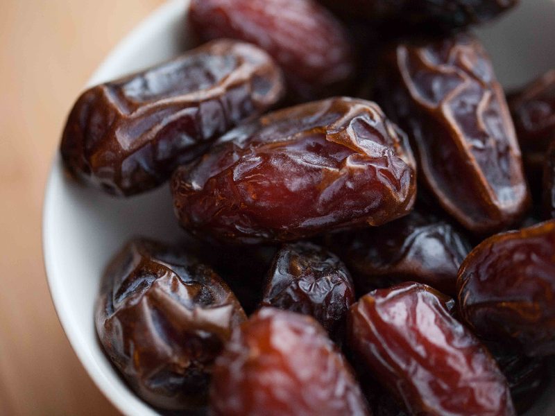 خرما صارم بهبهان؛ مضافتی زاهدی مناسب تنظیم فشار خون (وزن 0.5 2 کیلویی)