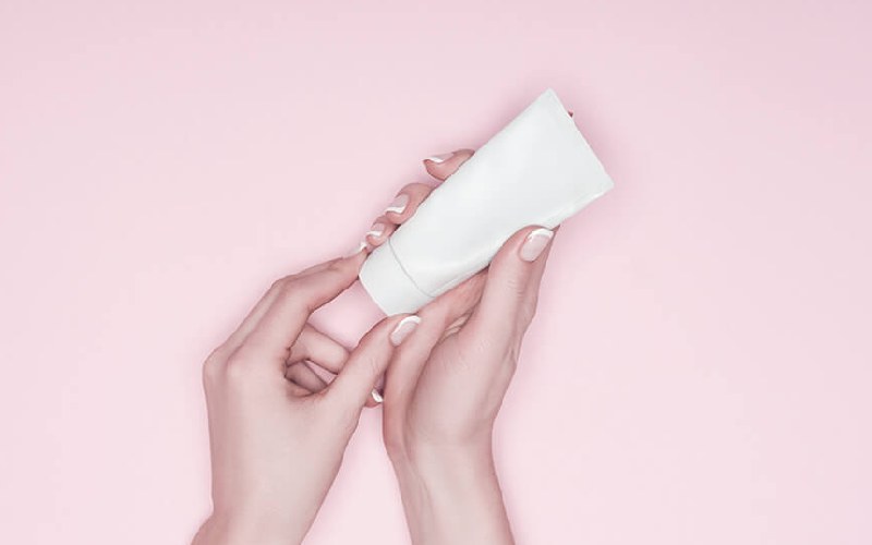 مایع دستشویی تیوپی (شوینده) ساده فومی کرمی جیبی