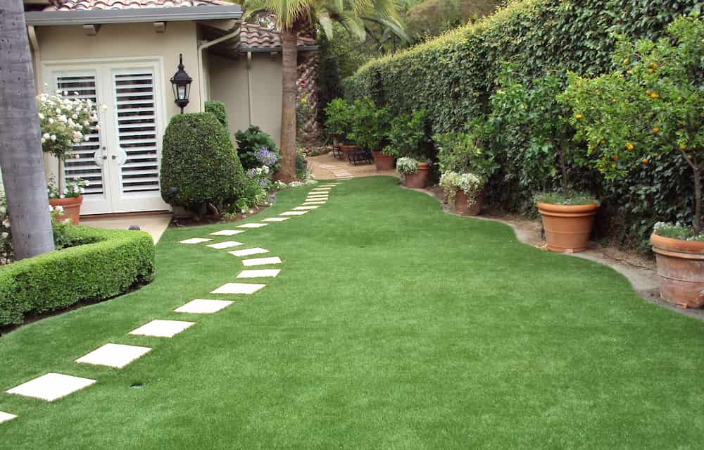 چمن مصنوعی نرم؛ پاییزه تزئینی تراکم بالا 3 رنگ مشکی سبز قرمز