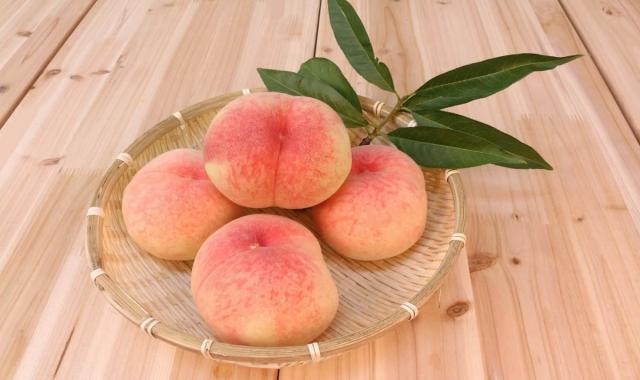 هلو کیلویی؛ هسته دار بدون هسته تقویت بینایی رفع بوی بد دهان Peach