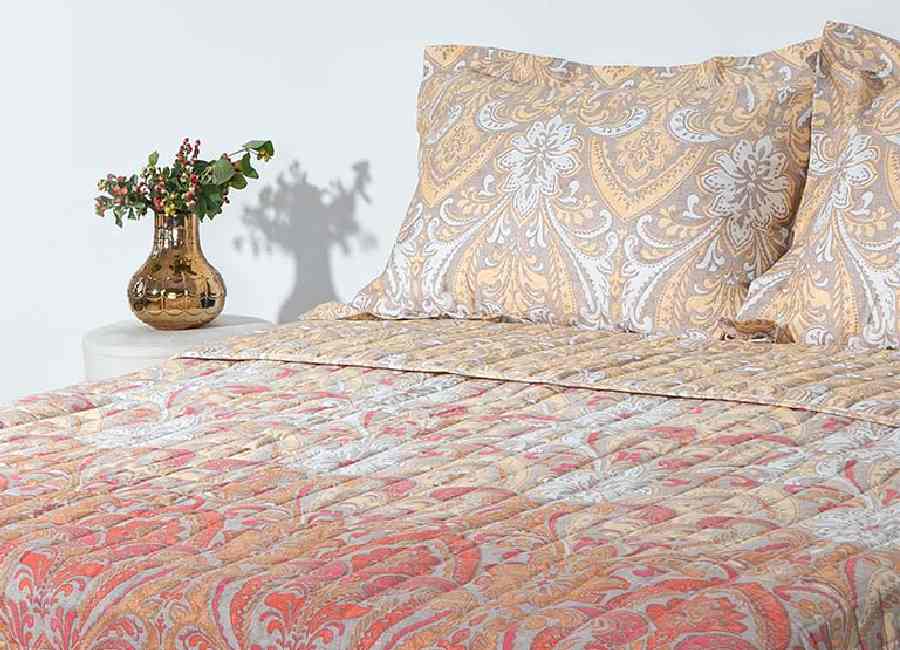 کالای خواب لایکو تهران؛ روتختی لحاف بالشت 2 طرح ساده سه بعدی