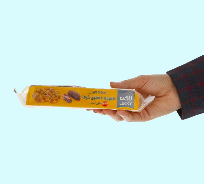 کلوچه خرمایی لاکی؛ مغز دار بافت نرم قند مصنوعی فاقد مواد شیمیایی