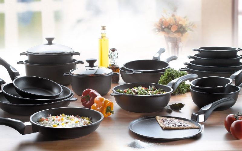 قابلمه چدن یونیک (دیگ) نچسب سبک مقاومت دوام بالا