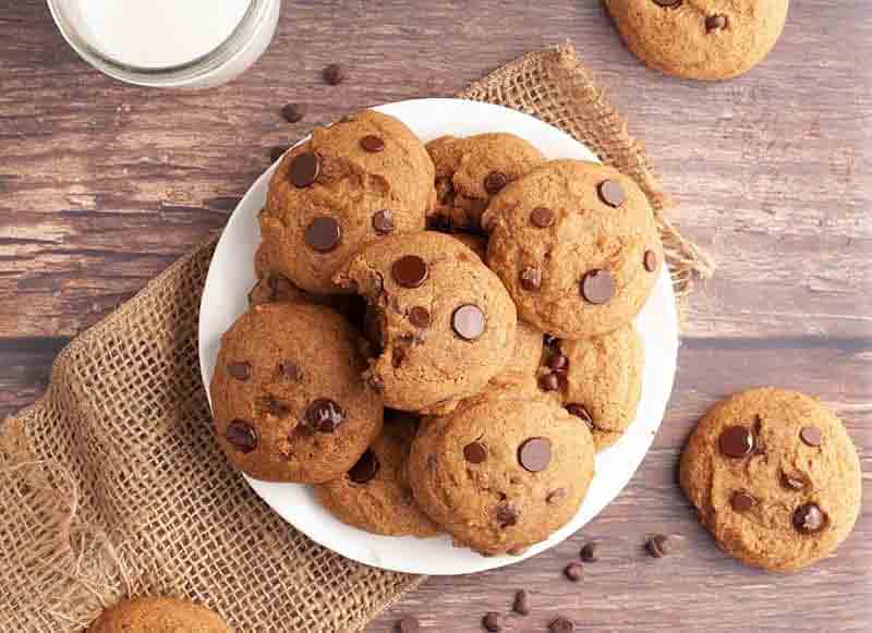 کیک و کلوچه سیهوع؛ تک دوقلو زعفرانی دارچینی خرمایی