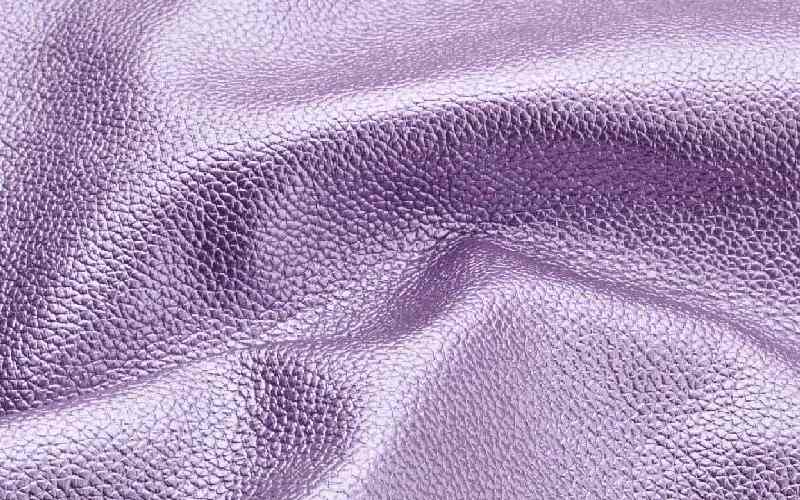 چرم شیفر مشهد؛ طبیعی دارای رنگبندی تیره روشن مختص کیف کفش